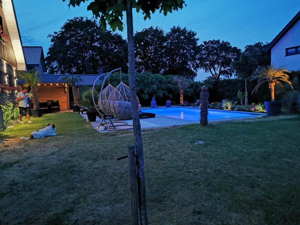 Lanonweye Hotel เวมส์ ภายนอก รูปภาพ