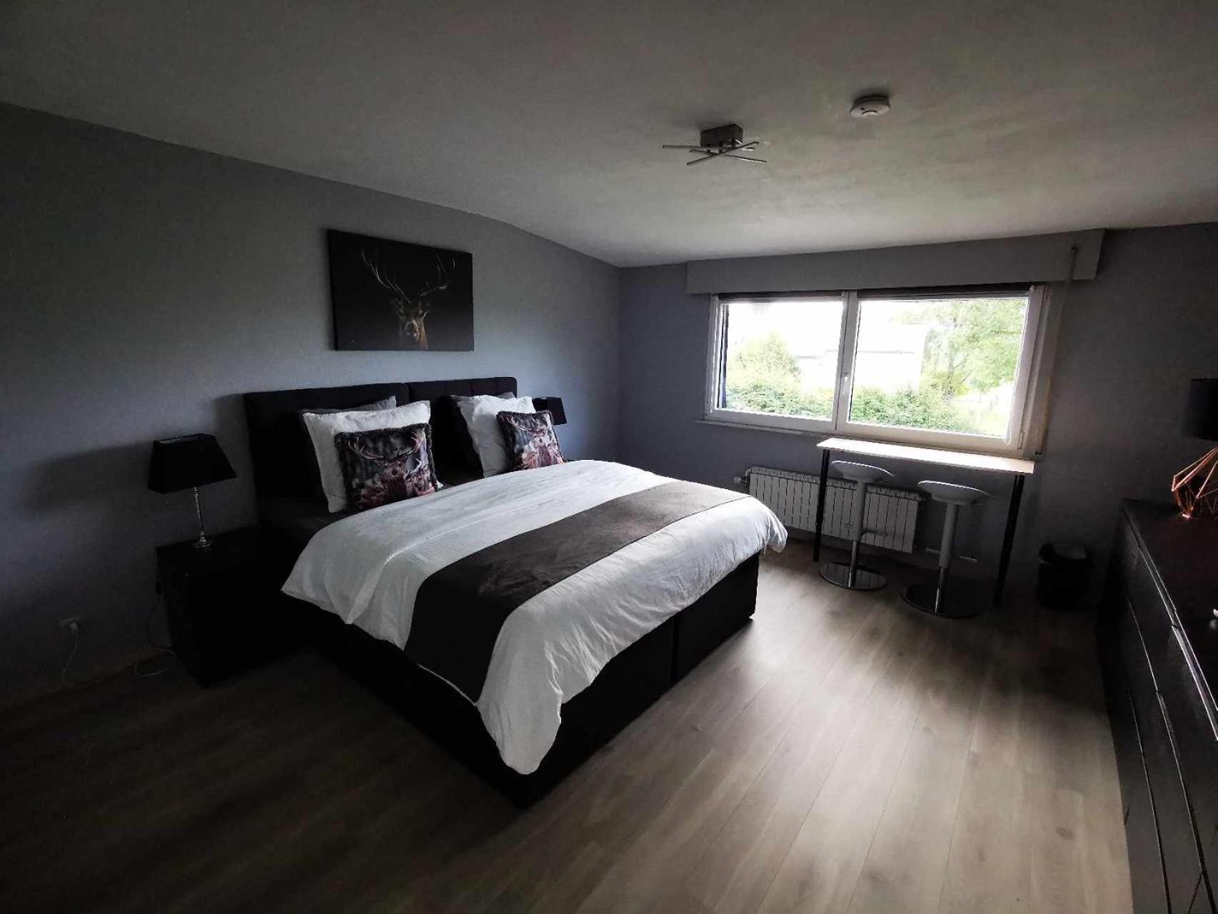 Lanonweye Hotel เวมส์ ภายนอก รูปภาพ